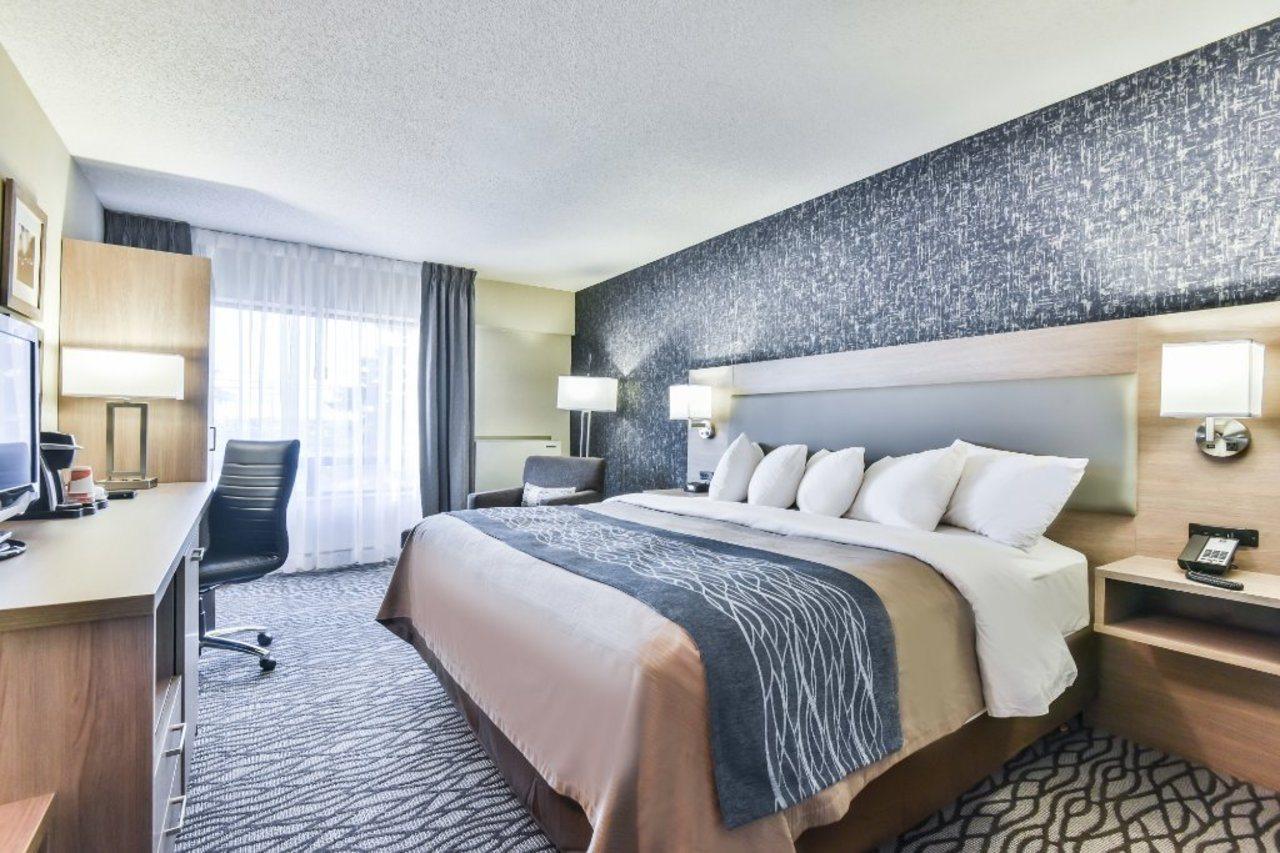 Comfort Inn Aeroport Dorval Esterno foto