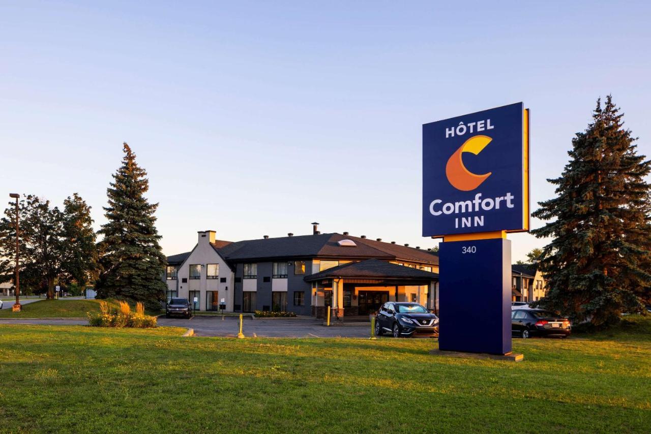 Comfort Inn Aeroport Dorval Esterno foto